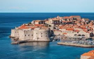 Sezonski rad u Hrvatskoj: Iskustva radnika, zarada i šta vas zaista čeka na moru